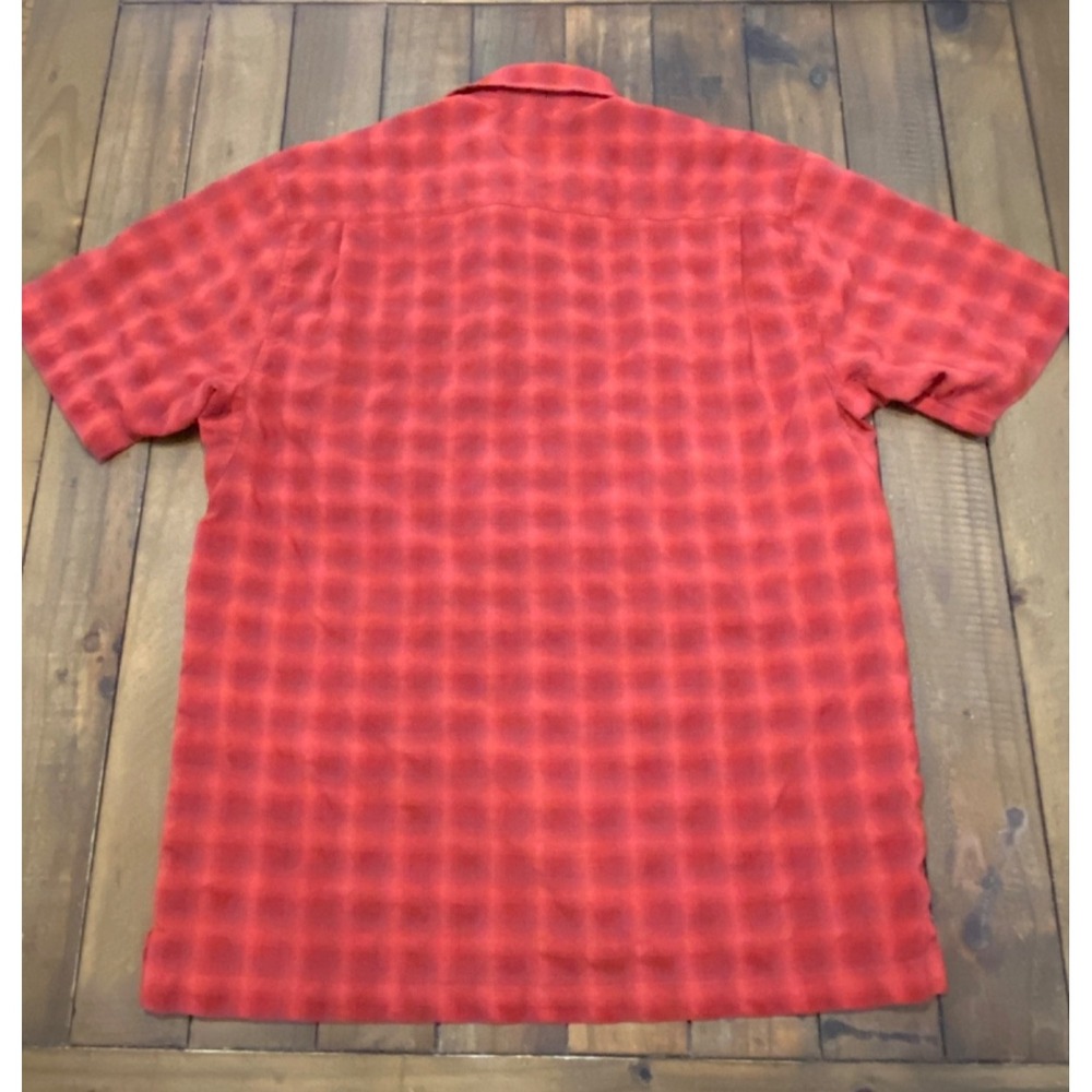 Eddie Bauer Voyager Flex Shirt Men's Medium Red Plaid Short Sleeve Button Down - Picture 2 of 8